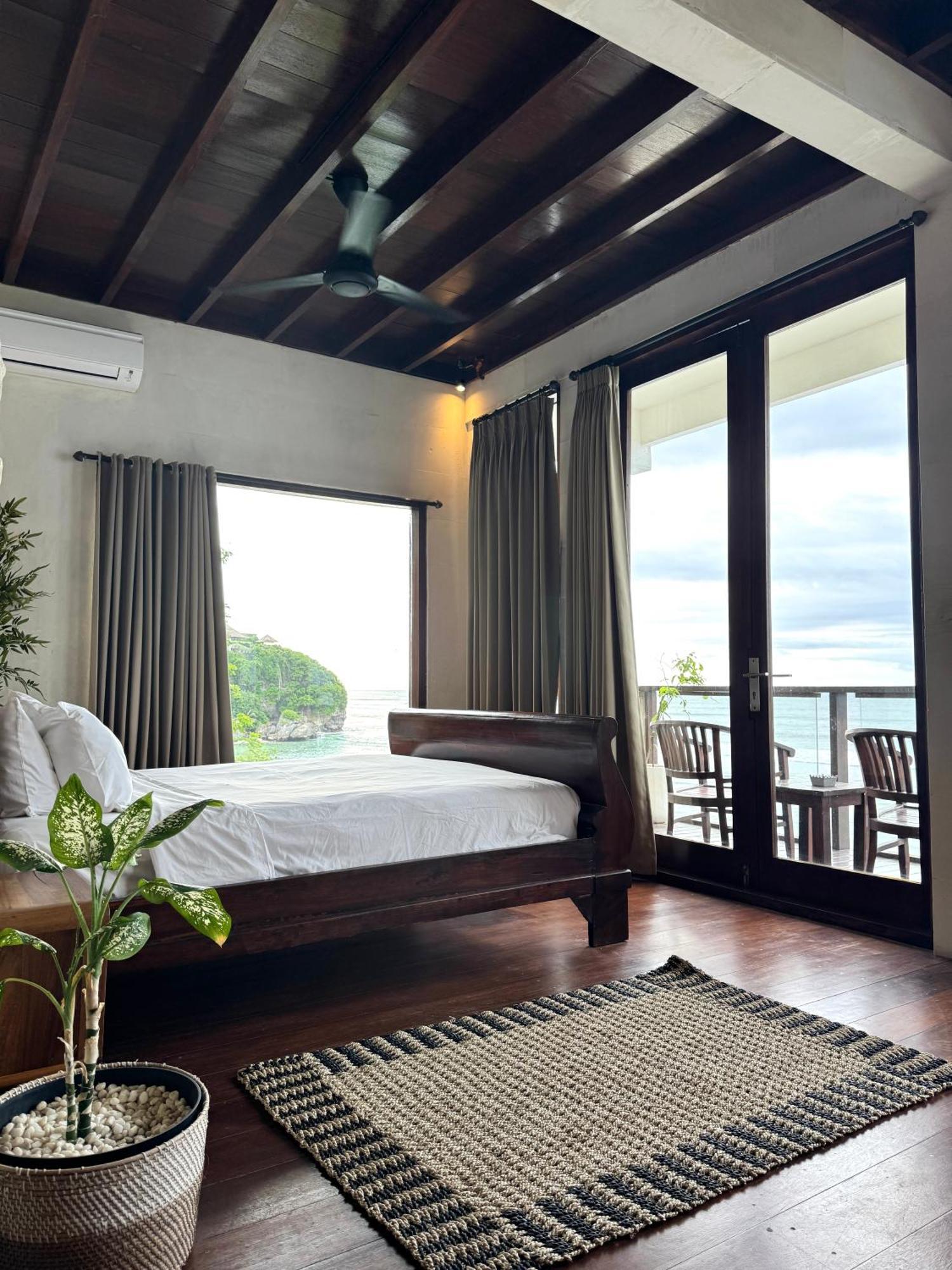 Bale Bingin Beachfront Stay Uluwatu Szoba fotó